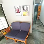 Lot 85 Seremban Town New Cozy Homestay Lobak Roomstay